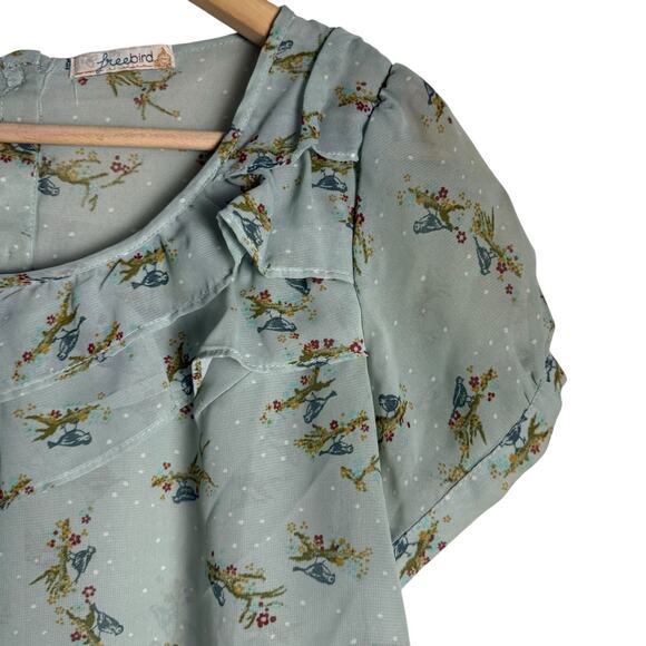 Freebird Light Blue Sheer Floral Bird Ruffled Short Sleeve Blouse Size S - Picture 4 of 8